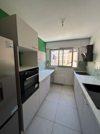  Appartement à louer 3 pièces 63 m²
