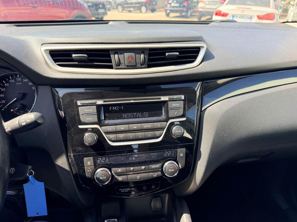 Qashqai 1.2L DIG-T 115ch Acenta 2014 occasion 84700 Sorgues