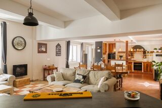  Villa � vendre 7 pi�ces 210 m�