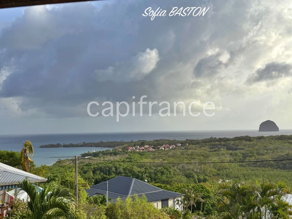 Vente Maison LE DIAMANT – MAISON À RÉNOVER – 2 LOGEMENTS – VUE MER & ROCHER - Maison à vendre  (972) Le diamant
