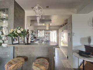  Propriété/château à vendre 12 pièces 341 m²