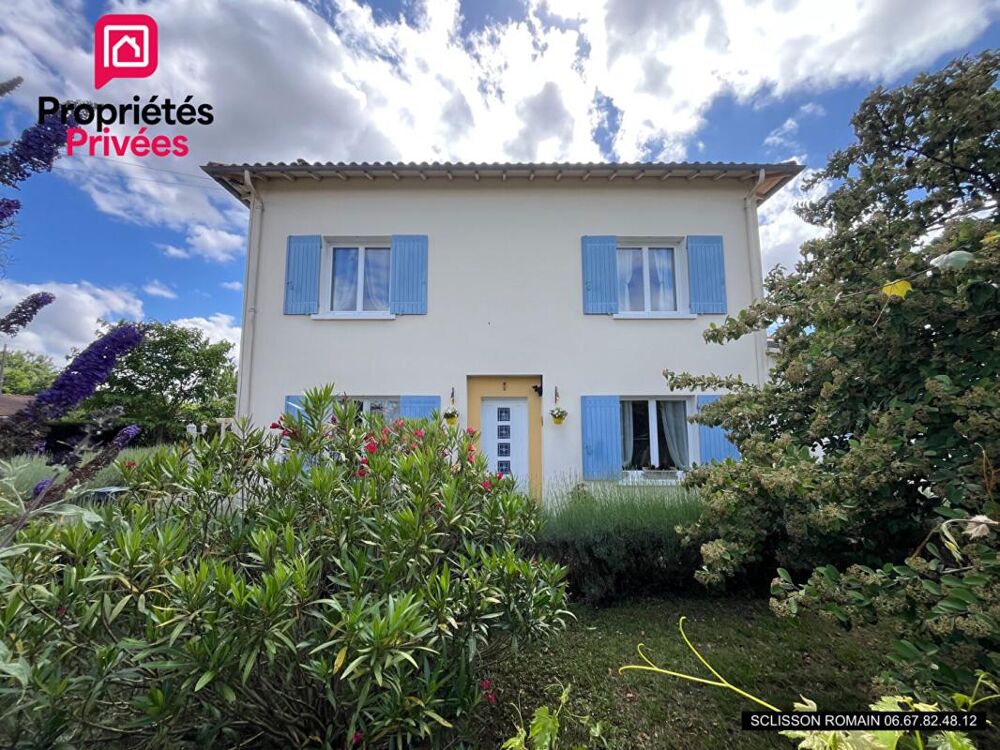 Maison 7 pièces 215 m² · à Meursac · 215 m² · 414 400 €
