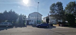  Immeuble à vendre 3 pièces 237 m²