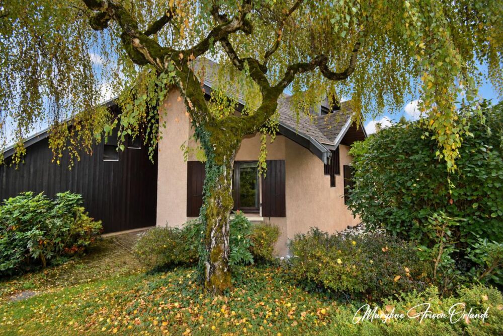 Vente Maison Maison d'architecte de 157 m², volumes remarquables et beau potentiel Barberaz