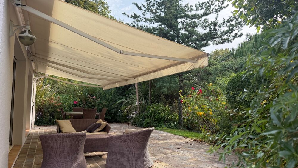à vendre  Propriété/château Gradignan (33170)