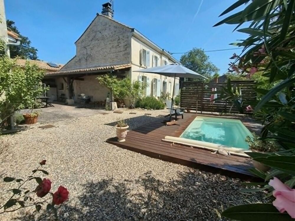 Maison en pierre rénovée de 180 m² - 5 chambres, piscine et dépendance