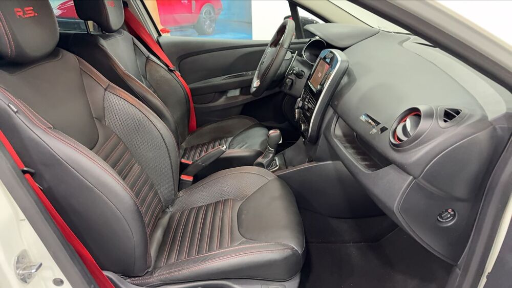 Clio IV 1.6 Turbo 220 EDC6 RS Trophy - Automatique 2016 occasion 54000 Nancy