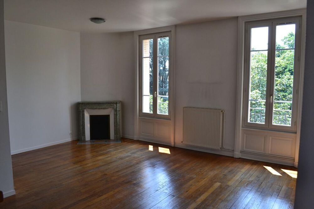 ROANNE - APPARTEMENT T4 Hausmmanien