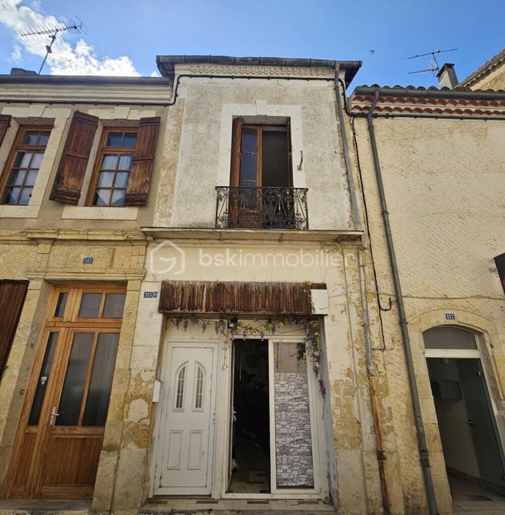 Vente Maison FLEURANCE - CŒUR DE VILLE Maison de ville de 114m2 traversante avec cour et appentis - A rénover. Fort potentiel Fleurance