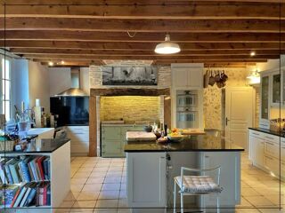  Maison  vendre 10 pices 480 m