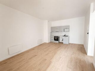  Appartement à louer 2 pièces 45 m²