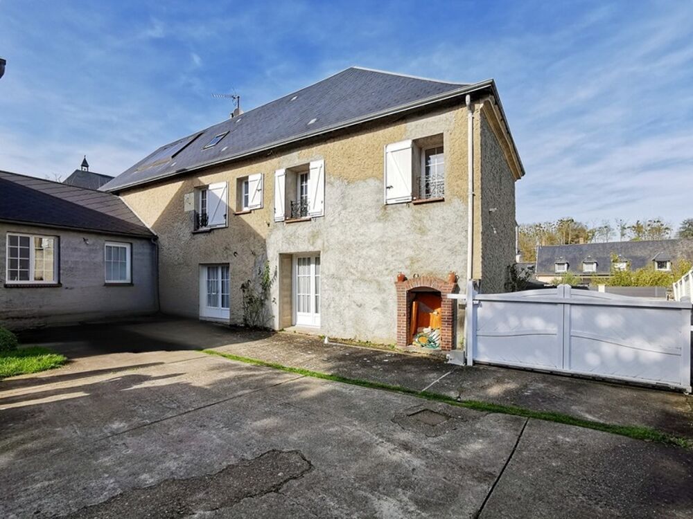 Vente Maison Dpt Loir et Cher (41), à vendre CELLE maison P10 de 210 m² - Terrain de 1 211,00 m² Celle