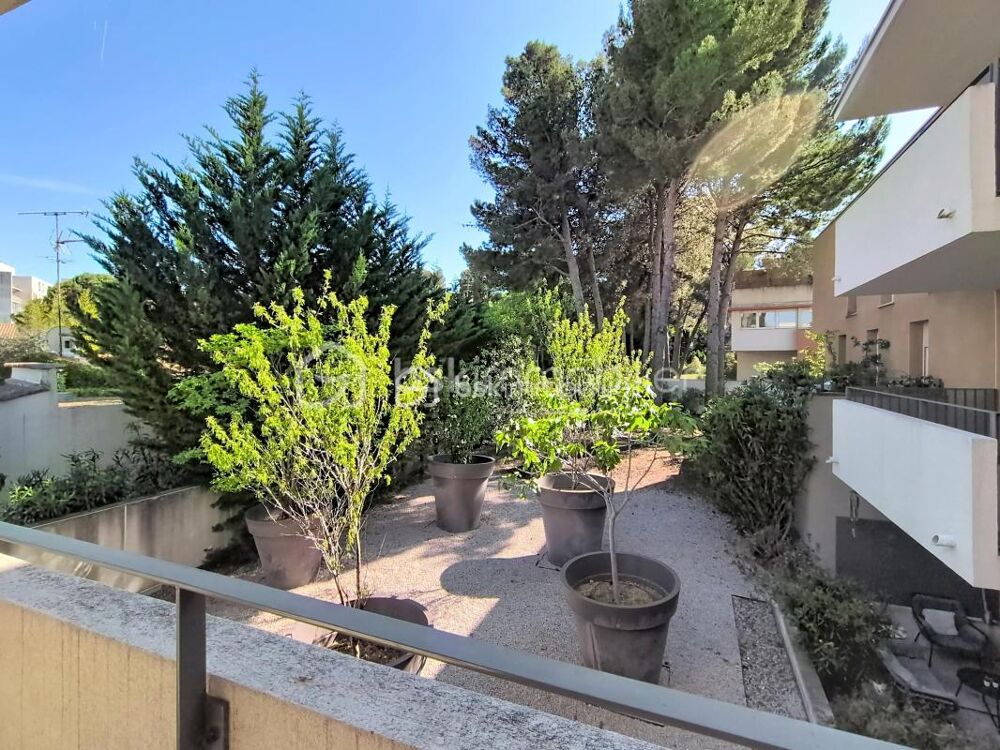 Beau T2 avec terrasse et garage