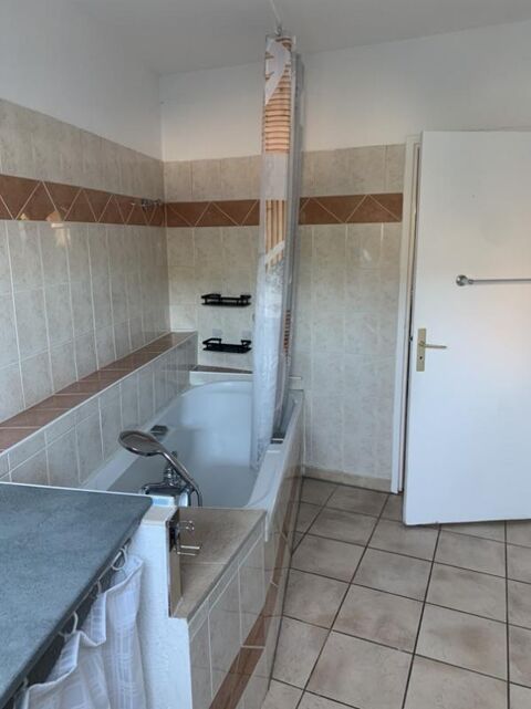  Appartement  louer 3 pices 70 m