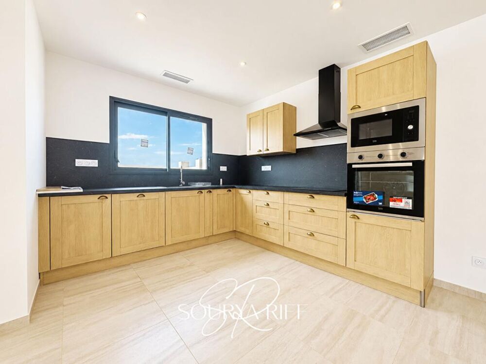 Vente Maison Maison de plain-pied avec climatisation, piscine et garage Floure