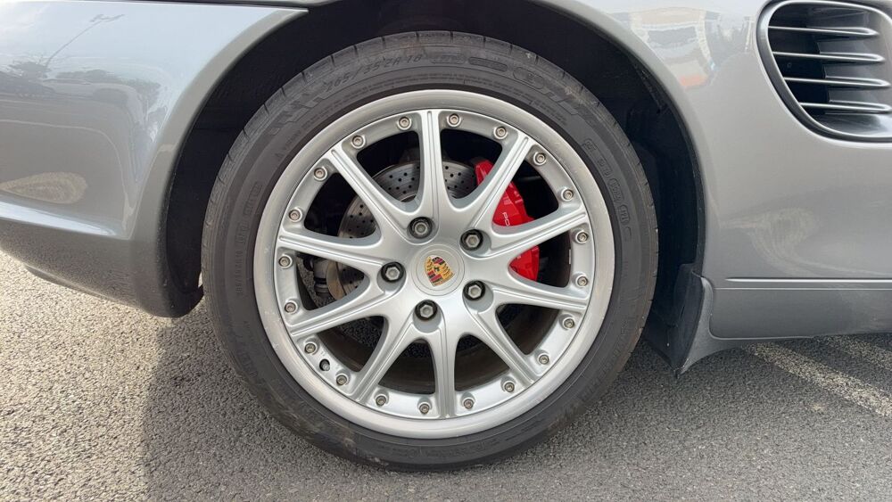 Boxster 3.2 260 S 2005 occasion 42600 Lezigneux