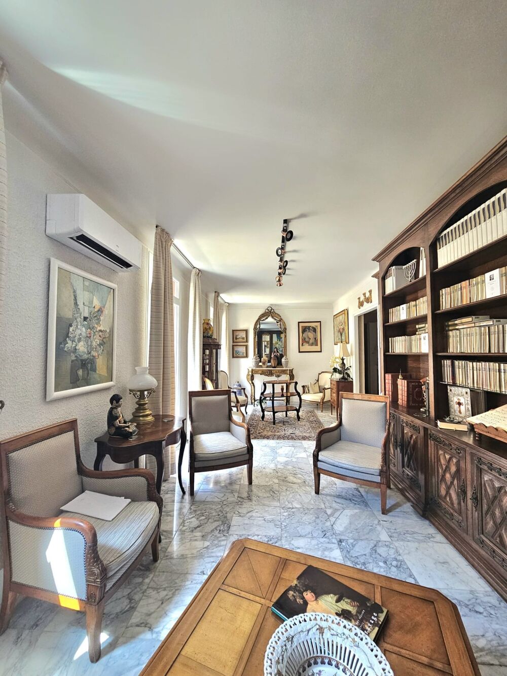 Appartement d'exception T5 de 134 m2, 4 chambres, 2 salles d'eau au centre de BASTIA (20200)