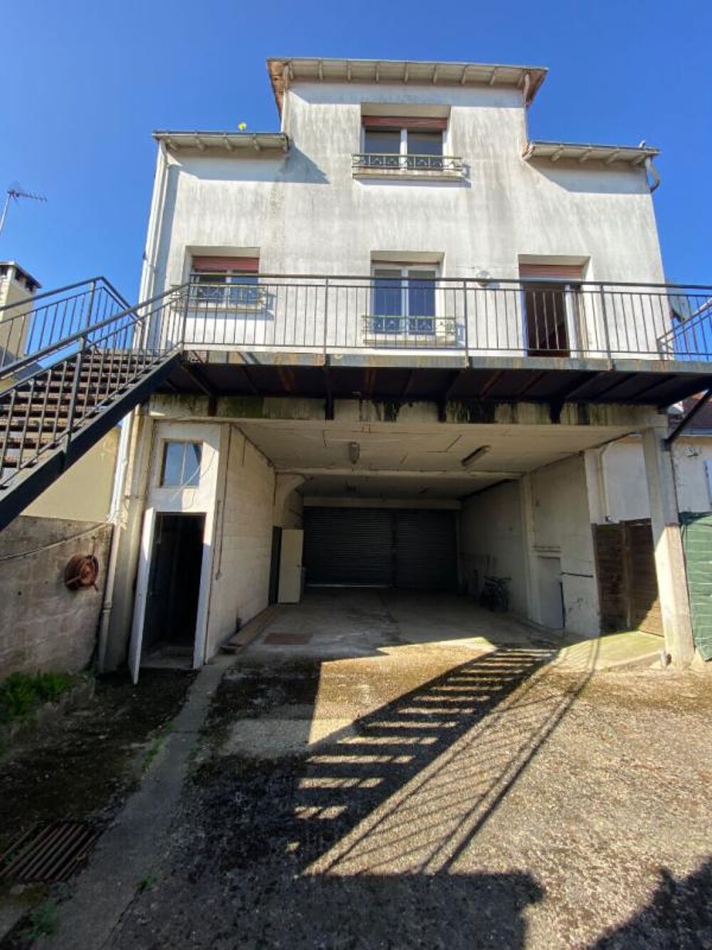 ENSEMBLE IMMOBILIER - 44680 SAINTE PAZANNE - BUDGET 249 600 HAI