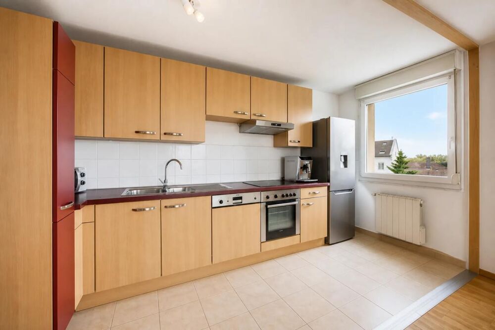Appartement lumineux de 3 pièces avec terrasse à Strasbourg