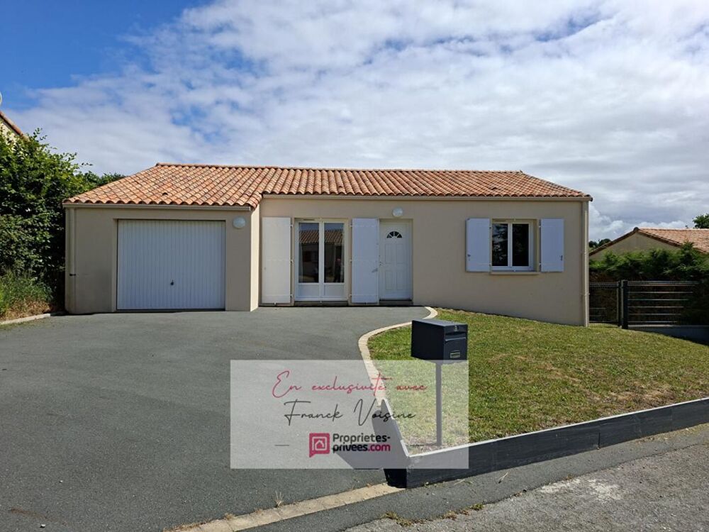 A VENDRE en Exclusivité à La Flocellière, Sèvremont, maison de 75 m2 avec 2 chambres sur une parcelle de 500 m2 env