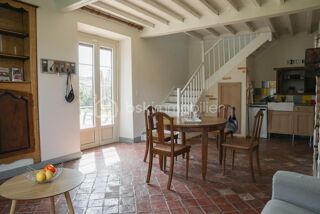  Ferme  vendre 9 pices 300 m