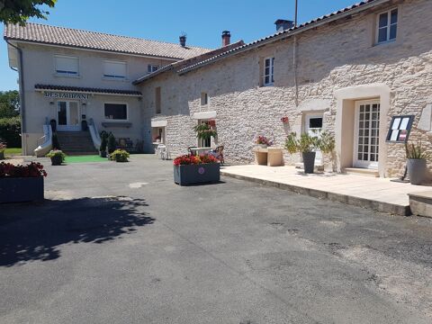 Local/bureau &agrave; vendEN BORD DE SA&Ocirc;NE – ENSEMBLE IMMOBILIER MIXTE : RESTAURATION, &Eacute;V&Eacute;NEMENTIEL, HABITATION & POTENTIEL D'H&Eacute;BERGEME 490000 01570 Asnieres sur saone
