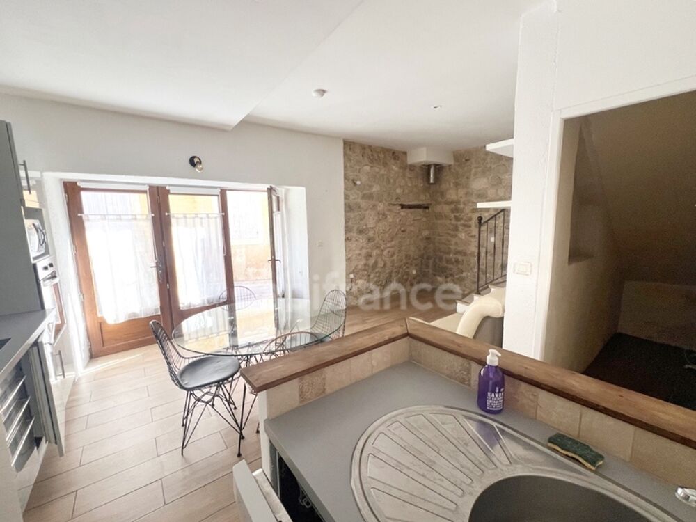 Vente Maison Maison de village à vendre à Céreste-en-Luberon – 2 chambres, terrasse, aucun travaux Cereste