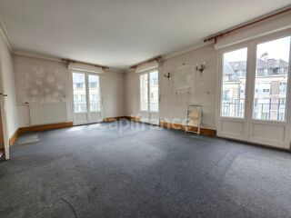  Appartement  vendre 2 pices 52 m