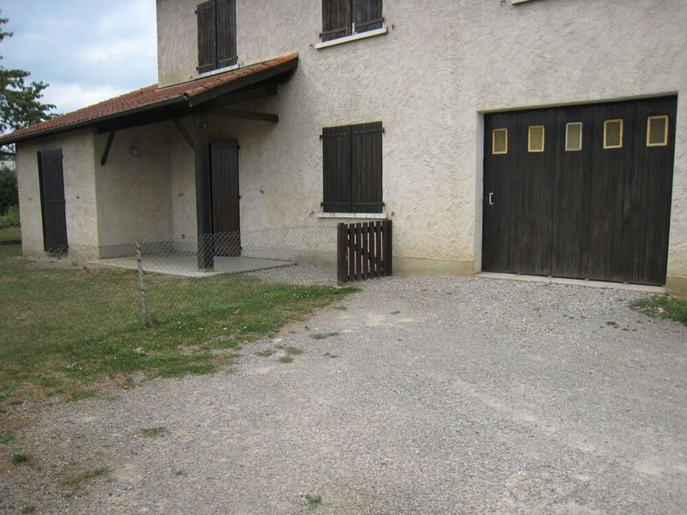 Location Appartement A louer un appartement de type 3en RDC avec Garage cave et jardin . Chauffage gaz individualis. - A LOUER T3 EN RDC - GARAGE+CA Villefranche de rouergue