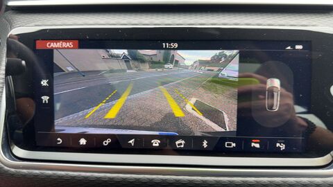 Range rover velar 2.0 TD4 180 4AWD BVA8 R-Dynamic - Automatique Toit ouvrant 2019 occasion 57070 Mey
