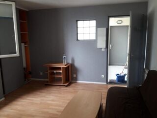  Appartement à louer 1 pièce 24 m²