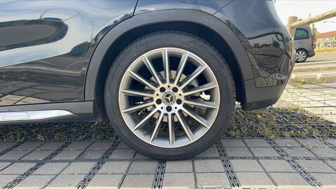 Classe GLA 200d 136 7G-DCT Fascination - Automatique Toit ouvrant 2018 occasion 77000 Melun