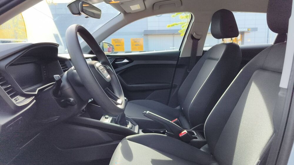 A1 II 1.0 TFSI 95 Entry - 5 places 2021 occasion 68200 Mulhouse