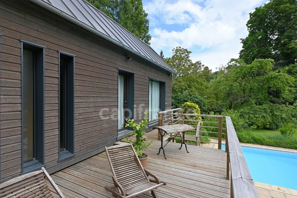 Ile de Vaux sur Seine - Maison 7 pièces de 186m2, 4 chambres, dépendance et piscine; sur terrain de 1912m2