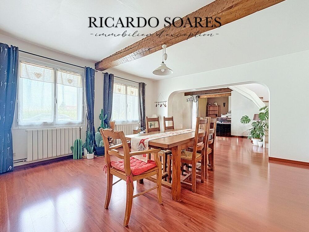 Vente Maison 60710 CHEVRIERES - LONGÈRE DE CARACTÈRE 175 m2 / 4 CHAMBRES / GRAND SÉJOUR / PLUSIEURS DEPENDANCES / TERRAIN 1660 m2 Chevrieres
