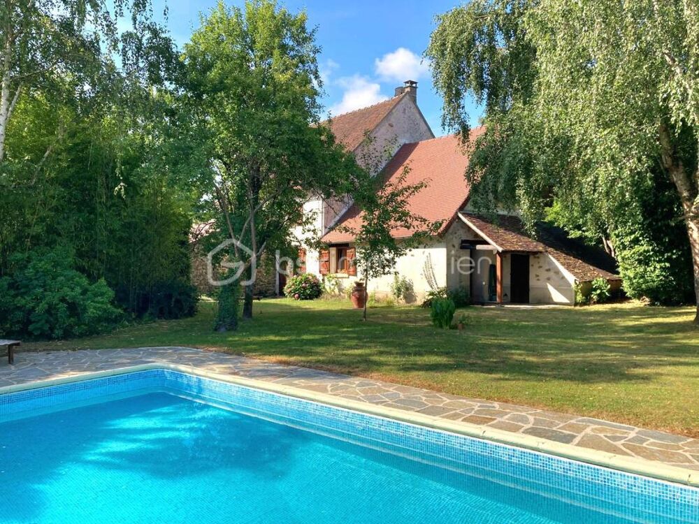MAISON EN PIERRE_ 5 CHAMBRES_ PISCINE ET GARAGE !!!