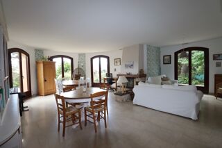  Maison  vendre 6 pices 151 m