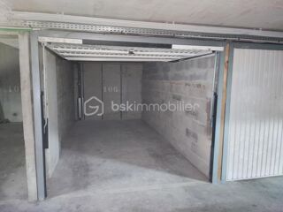  Parking / Garage � vendre 12 m�