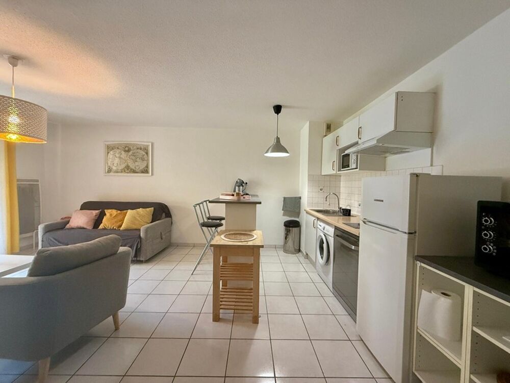 Appartement T2 CARCASSONNE 46m2 avec balcon place parking résidence piscine