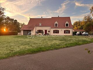 Vente Maison Chailles, une propriété rare, idéale pour une famille en quête d'espace Blois