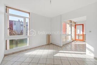  Appartement � vendre 4 pi�ces 76 m�