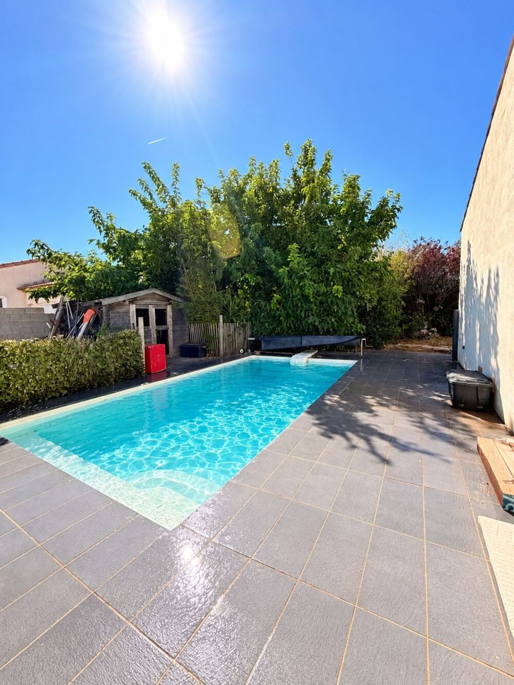 Vente Maison GRUISSAN – Plages à proximité, maison de caractère 195 m² avec dépendance et piscine Gruissan