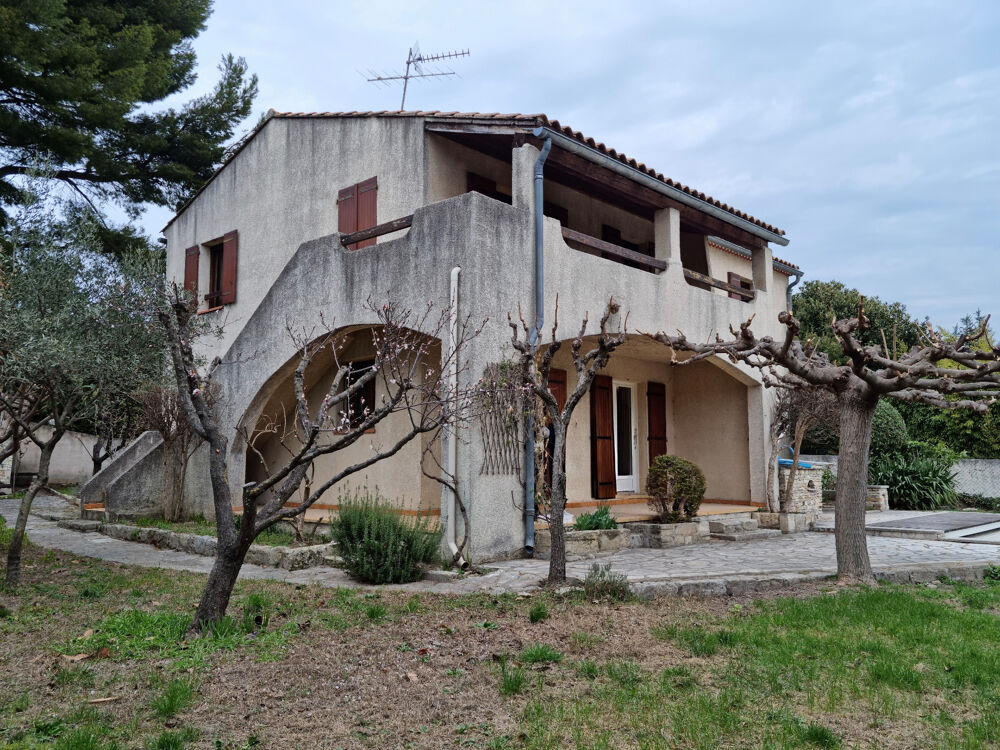 Vente Maison Maison à vendre 6 pièces - 5 chambres - Jardin - Piscine - Terrain 816m2 Les angles