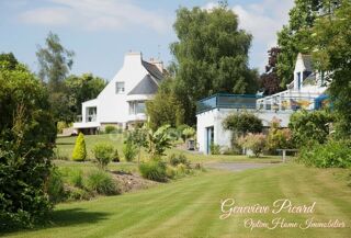  Propriété/château à vendre 15 + pièces 780 m²