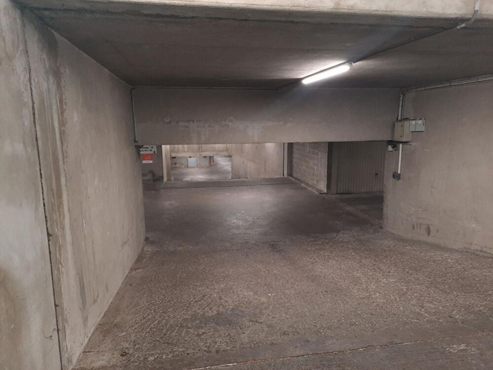 Location Parking/Garage GARAGE/BOX LYON 3EME Lyon 3