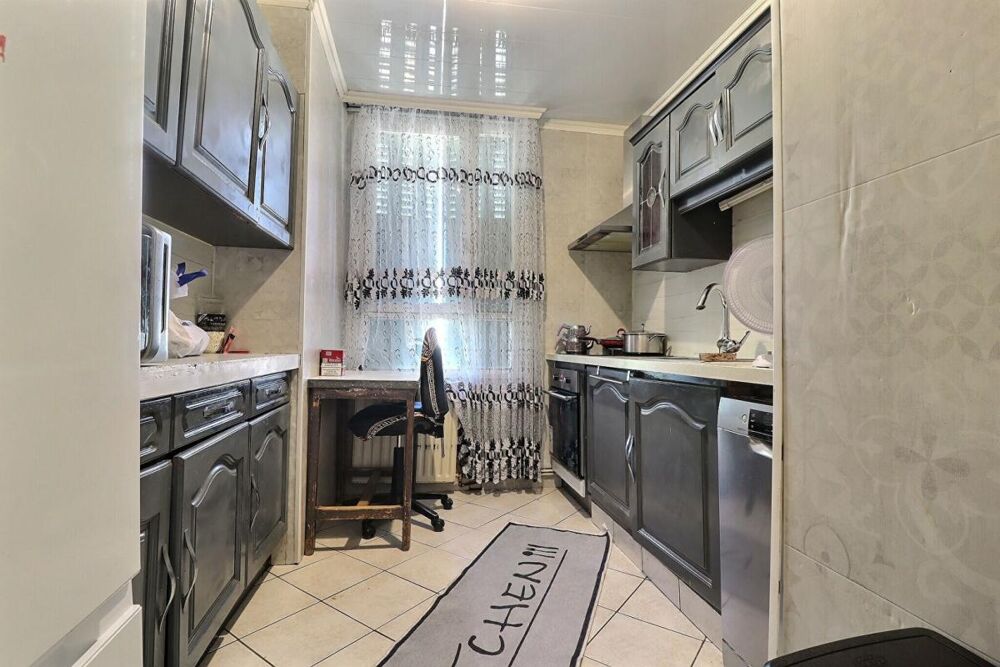 Vente Appartement Montélimar  Appartement T3 avec balcon et cave ? Idéal investissement ou résidence principale Montelimar
