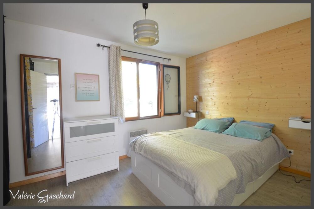 Vente Maison Ménesplet (proche Montpon-Ménestérol) Maison de  130 m² en parfait état Menesplet