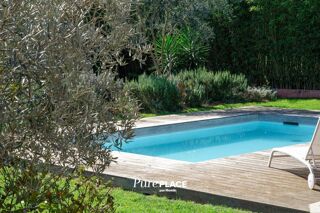 Villa à vendre 5 pièces 172 m²