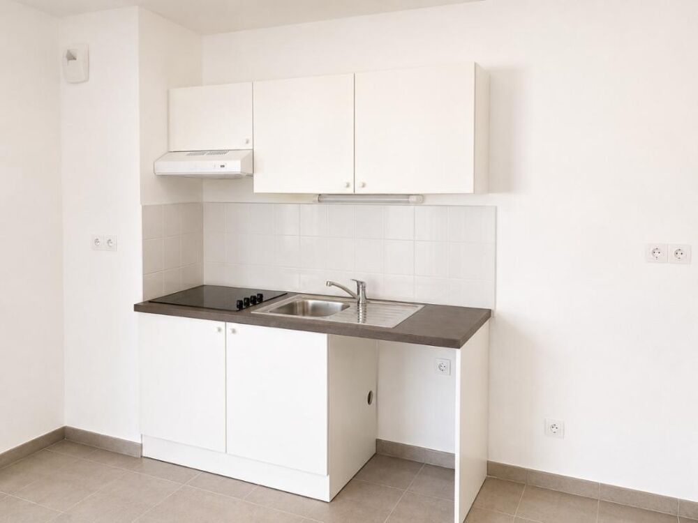 Location Appartement T3 avec balcon et garage à VILLEURBANNE Villeurbanne