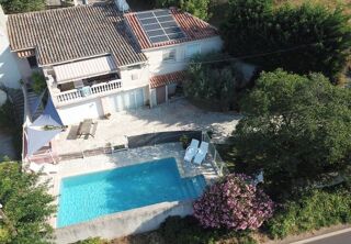  Appartement à louer 5 pièces 90 m²